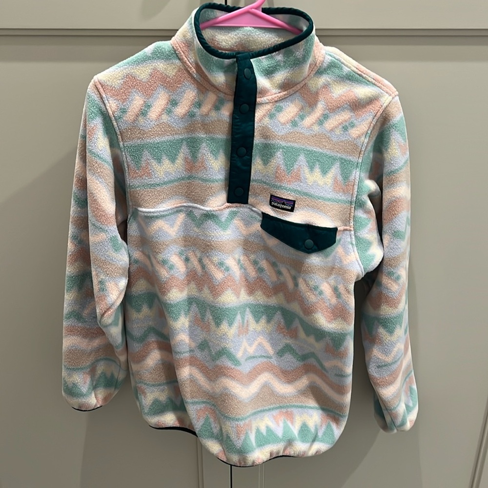 Girls Patagonia Synchilla T-snap pullover. Sz XL/14